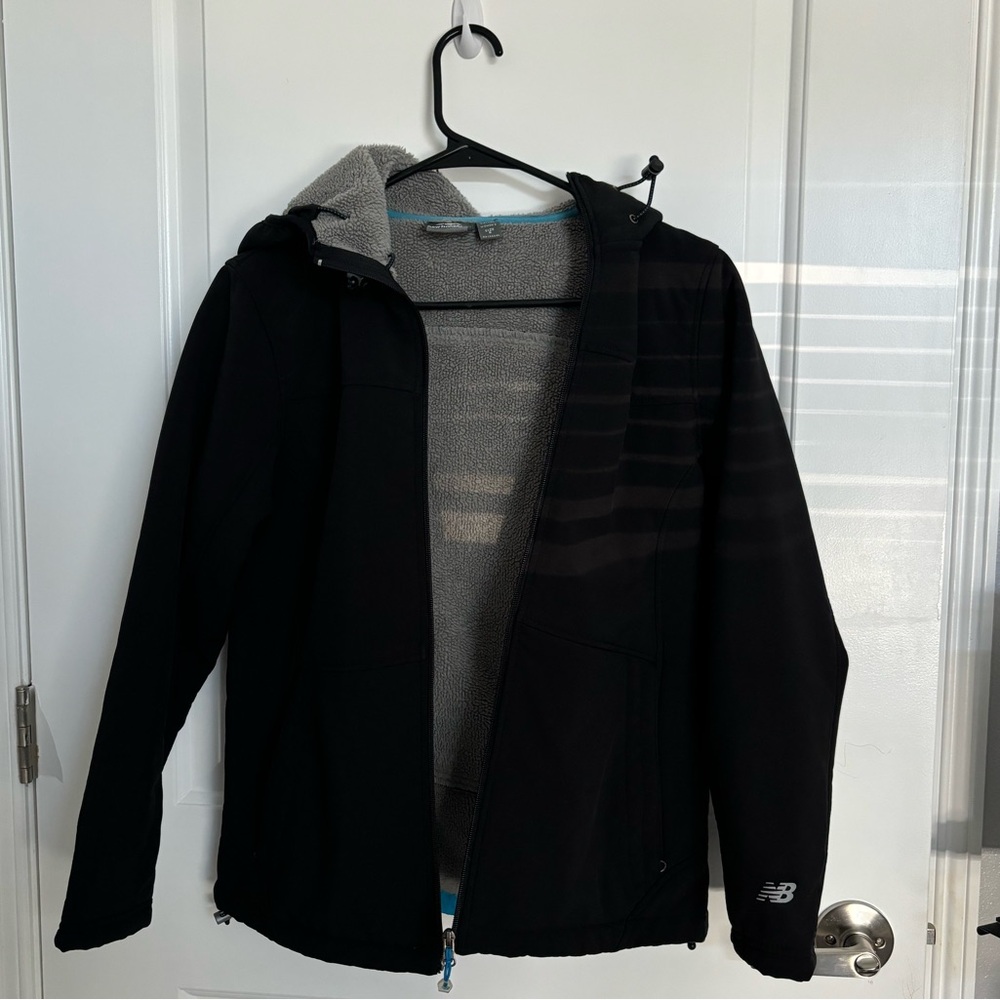 New Balance Rain Jacket size S